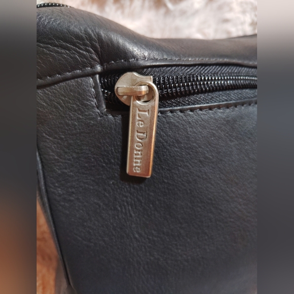 CLEAN!! LA DONNE, Leather Urban Hobo Columbian Shoulder Bag - Picture 3 of 8